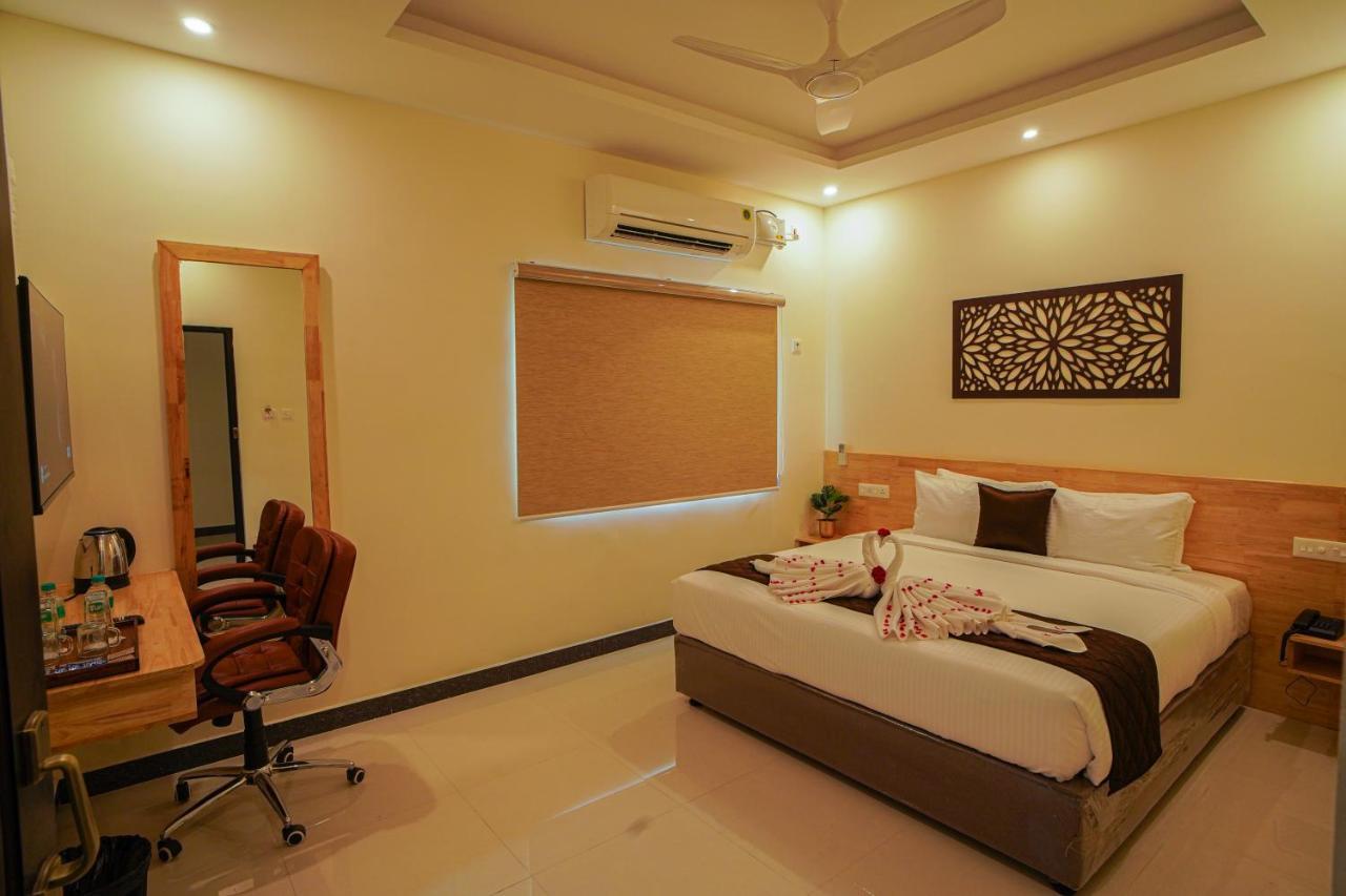 Tpc Camphor Hotel Tiruchirappalli Exterior foto